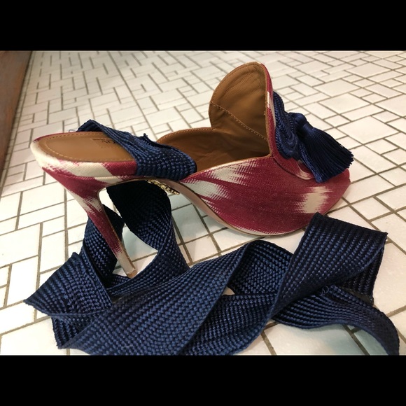 Aquazzura high heels. - Picture 3 of 5